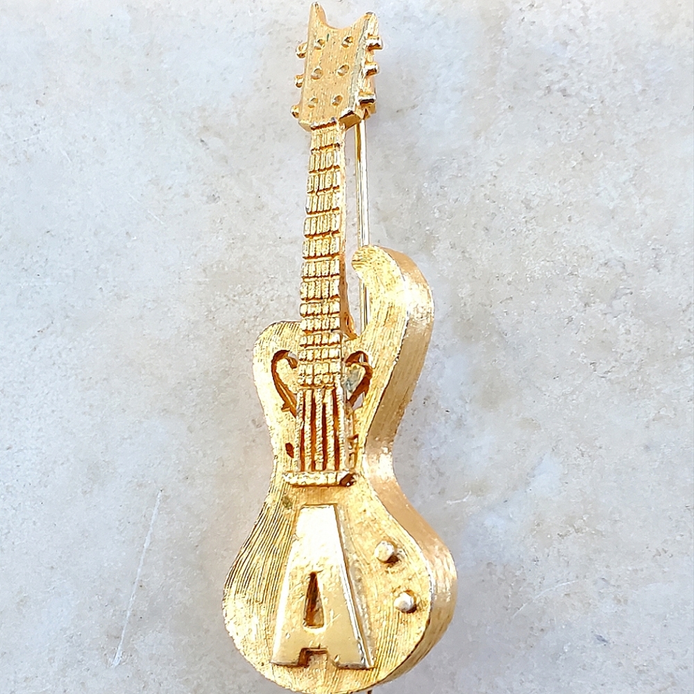 Signed Pakula Guitar Goldtone Metal Brooch "A" Initial